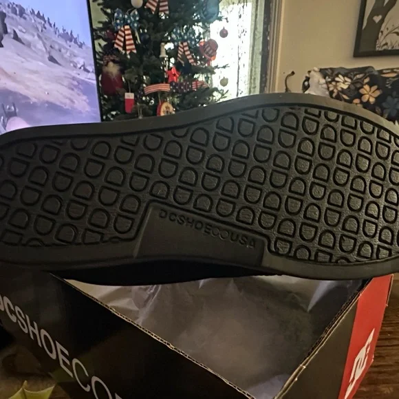 DC Men's Villain 2 Loafers - Black - Picture 4 of 5